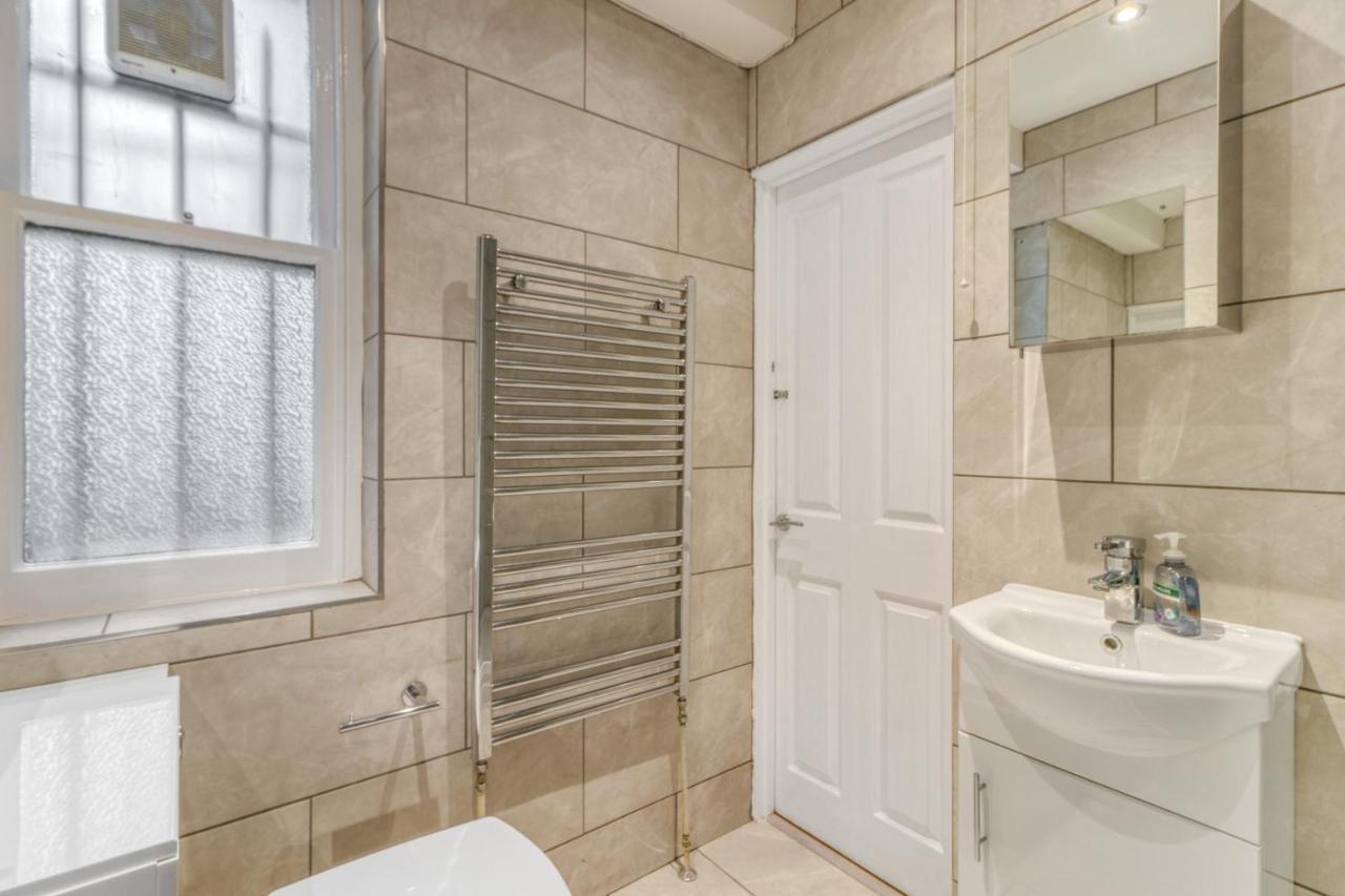 Holland Park Apartment ลอนดอน ภายนอก รูปภาพ